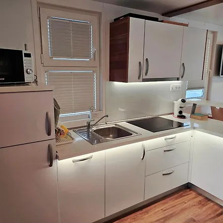 Floating Sea House - Vital Lux Apartmán