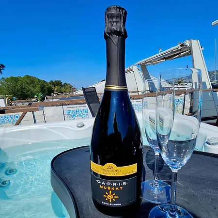 Floating Sea House - Vital Lux Appartement