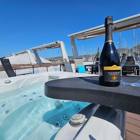 Floating Sea House - Vital Lux דירה בפורטורוז