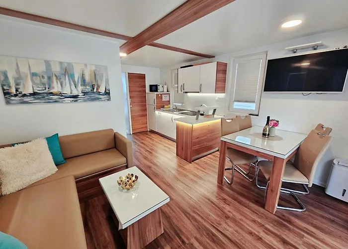 Floating Sea House - Vital Lux