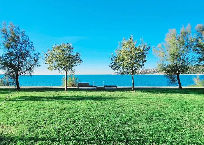 Floating Sea House - Vital Lux Apartment